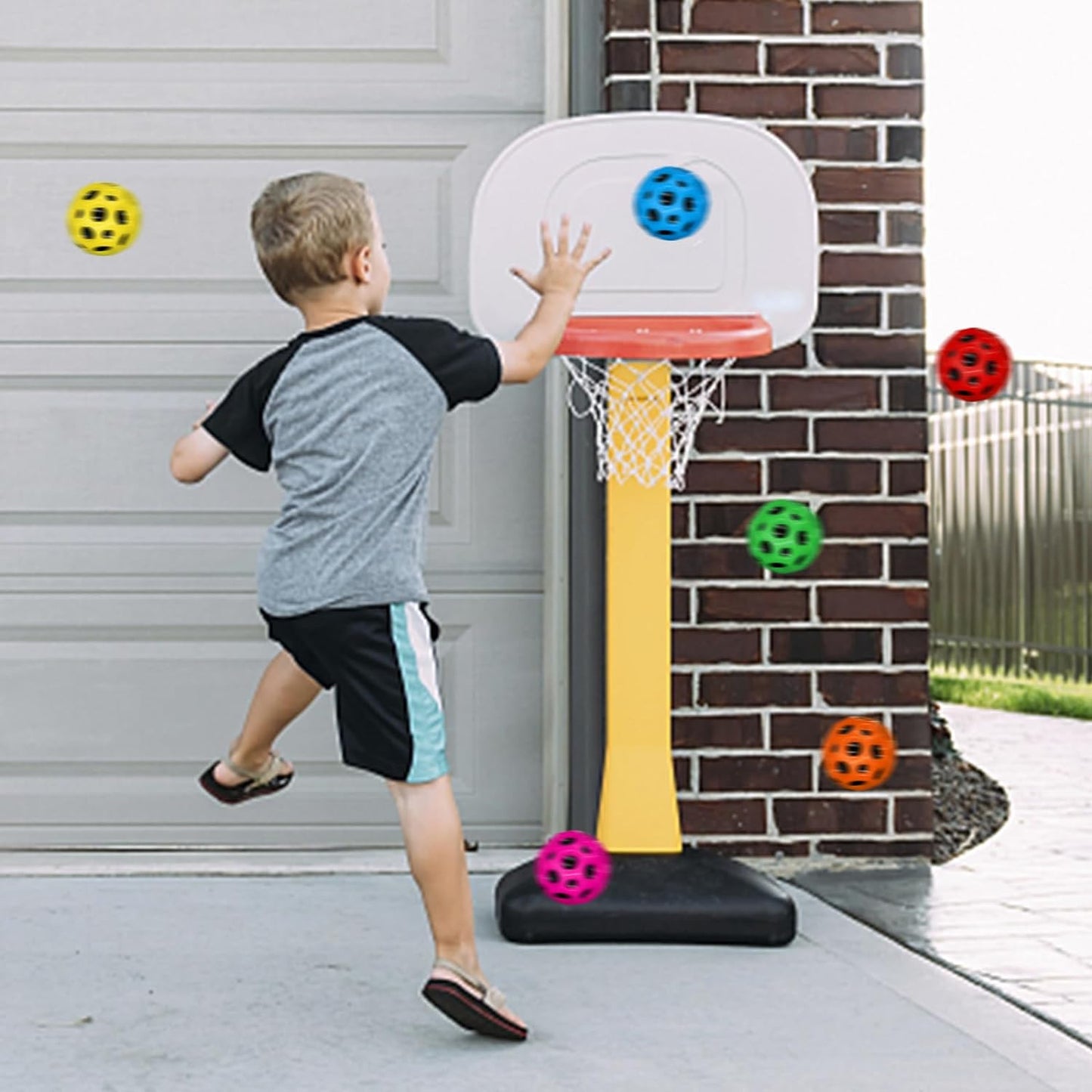 Space Ball with Random Color – High Jumping Ball